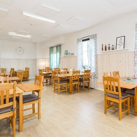 Brukshotellet Roma B&B Romakloster エクステリア 写真