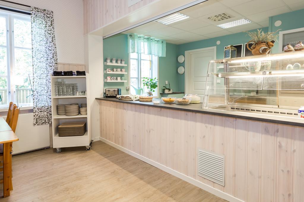 Brukshotellet Roma B&B Romakloster エクステリア 写真