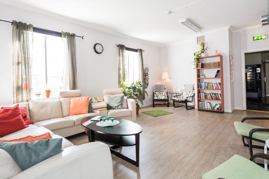 Brukshotellet Roma B&B Romakloster エクステリア 写真