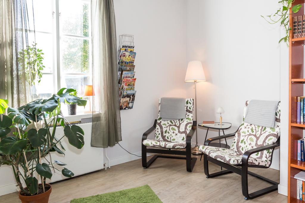 Brukshotellet Roma B&B Romakloster エクステリア 写真